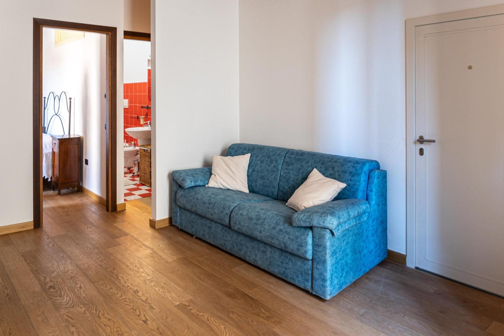 דירות טוסקולנו מדרנו Magico Loft Nel Centro Storico מראה חיצוני תמונה