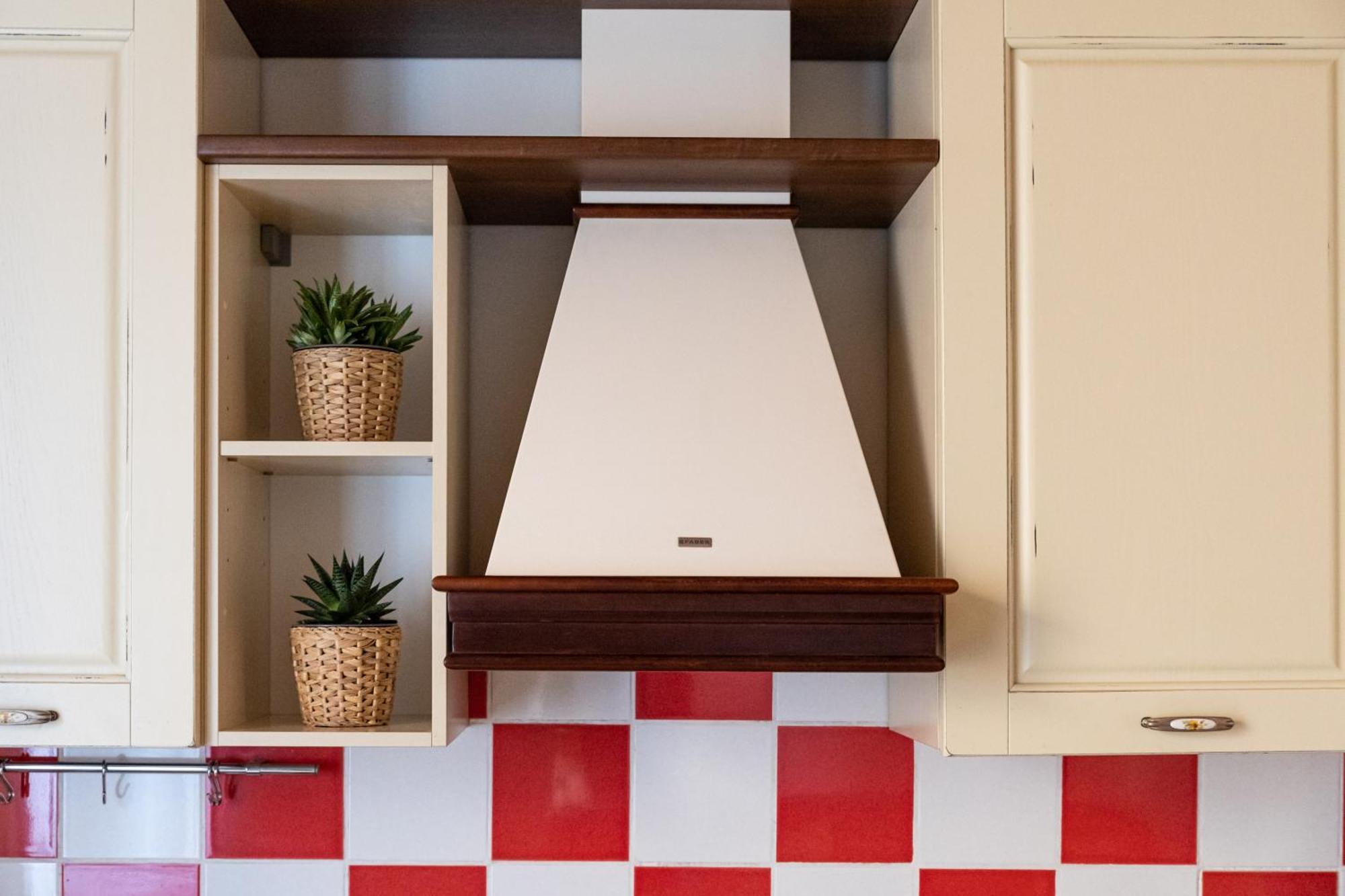 דירות טוסקולנו מדרנו Magico Loft Nel Centro Storico מראה חיצוני תמונה